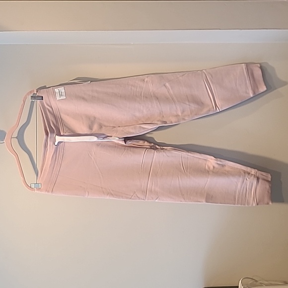 Calvin Klein Performance Pants - NWT Calvin Klein performance wear pants